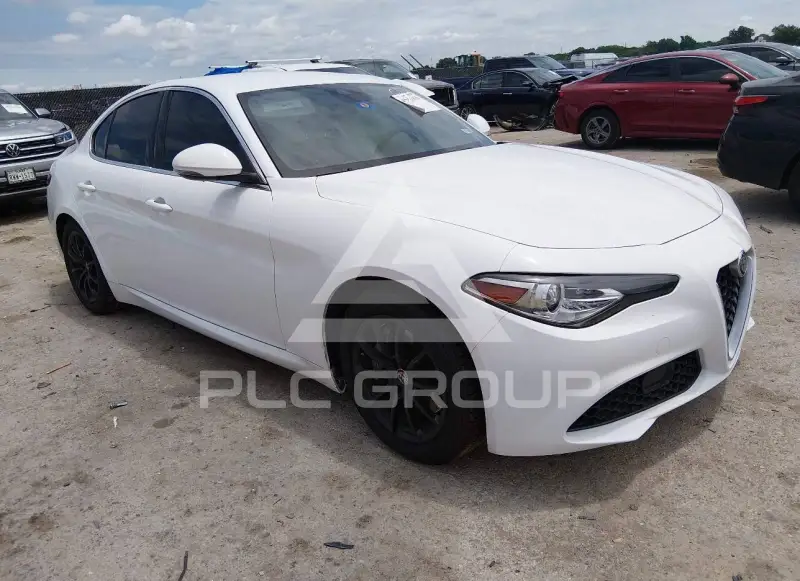 2020 Alfa Romeo Giulia фото