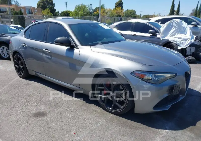 2020 Alfa Romeo Giulia photo