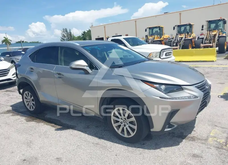 2020 Lexus NX300 фото