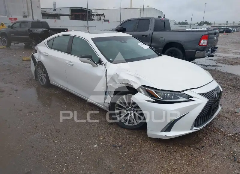 2020 Lexus ES350 фото