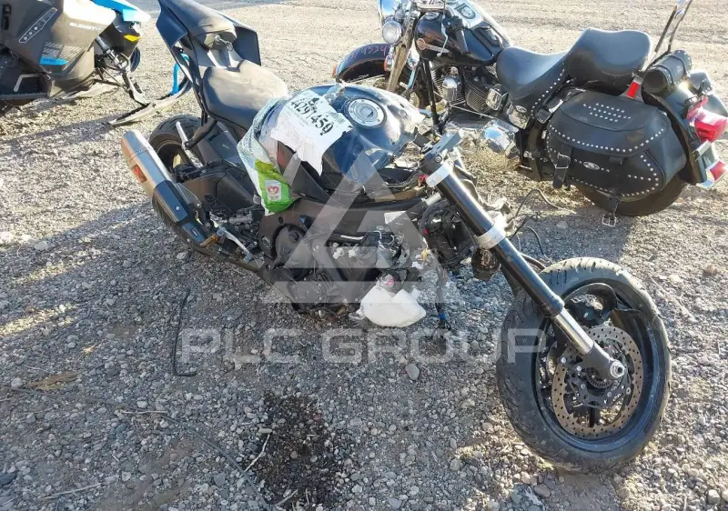 2020 Yamaha YZFR6 photo