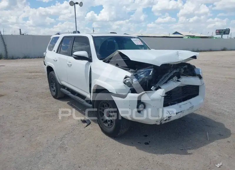 2020 Toyota 4 RUNNER photo