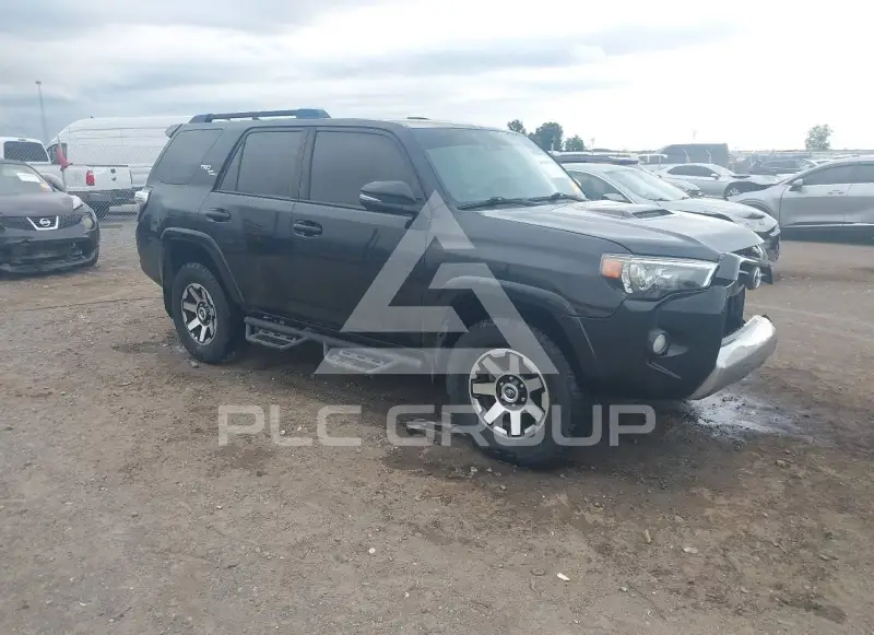 2020 Toyota 4 RUNNER фото