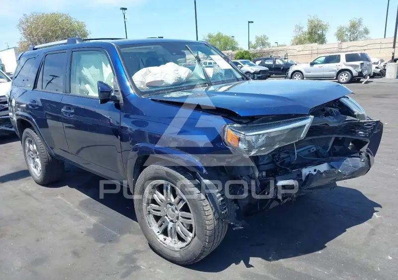 2020 Toyota 4 RUNNER фото