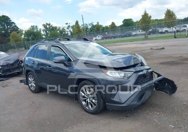 2020 Toyota RAV4 photo