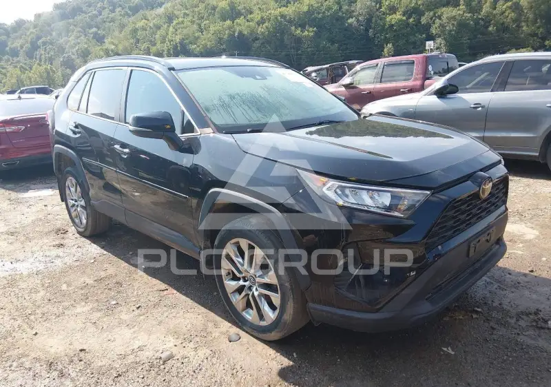 2020 Toyota RAV4 photo