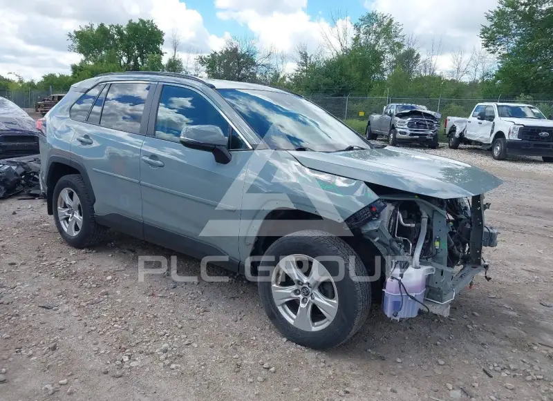 2020 Toyota RAV4 фото