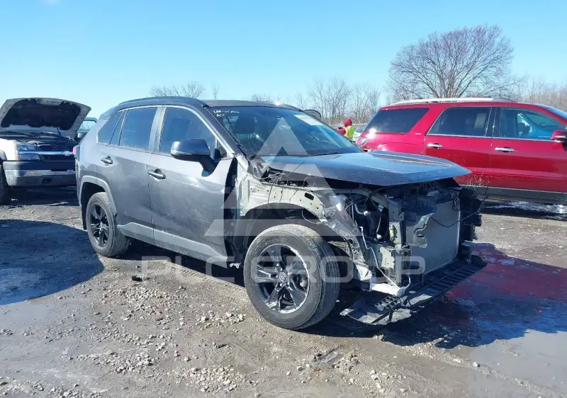 2020 Toyota RAV4 фото