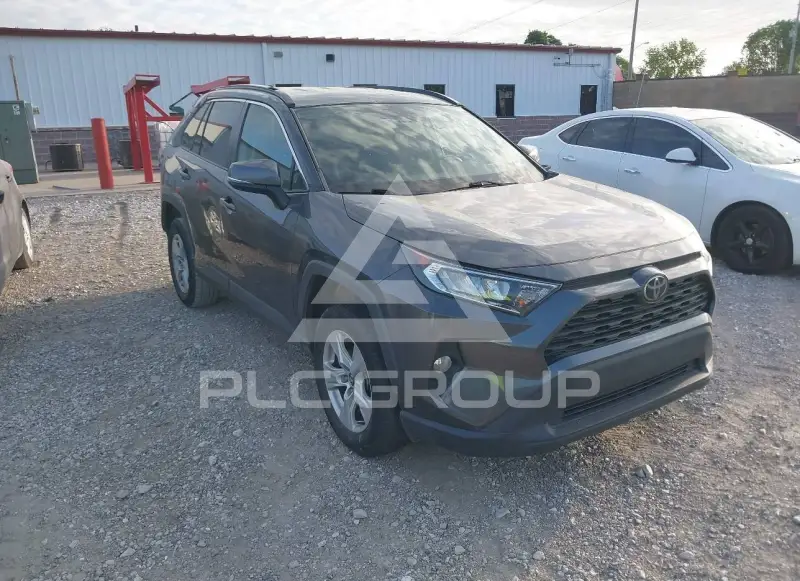 2020 Toyota RAV4 фото