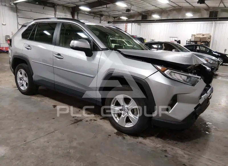 2020 Toyota RAV4 photo
