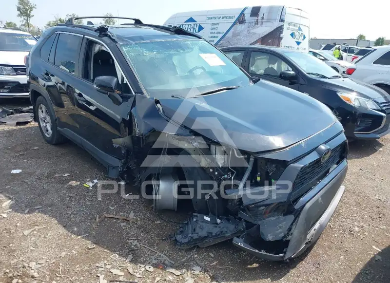 2020 Toyota RAV4 фото