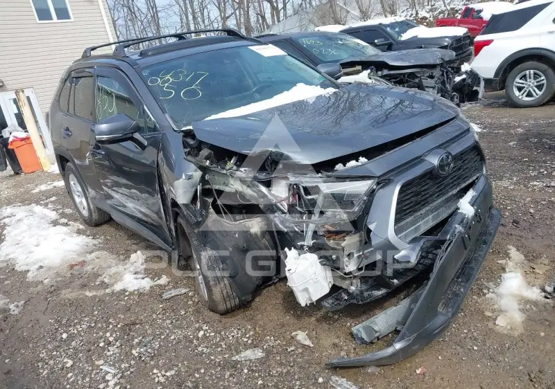2020 Toyota RAV4 photo