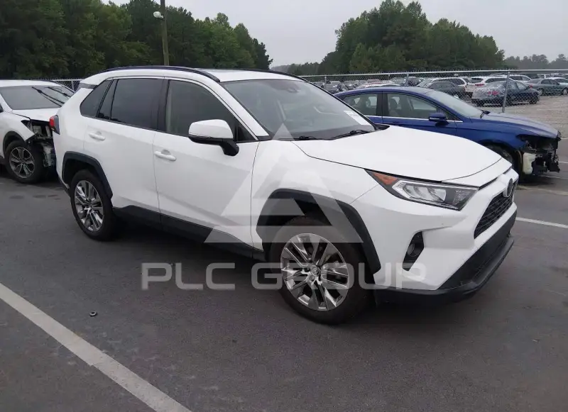 2020 Toyota RAV4 photo
