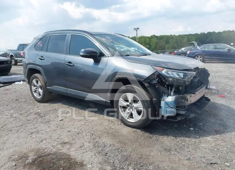 2020 Toyota RAV4 photo