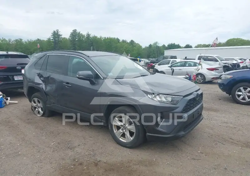 2020 Toyota RAV4 photo