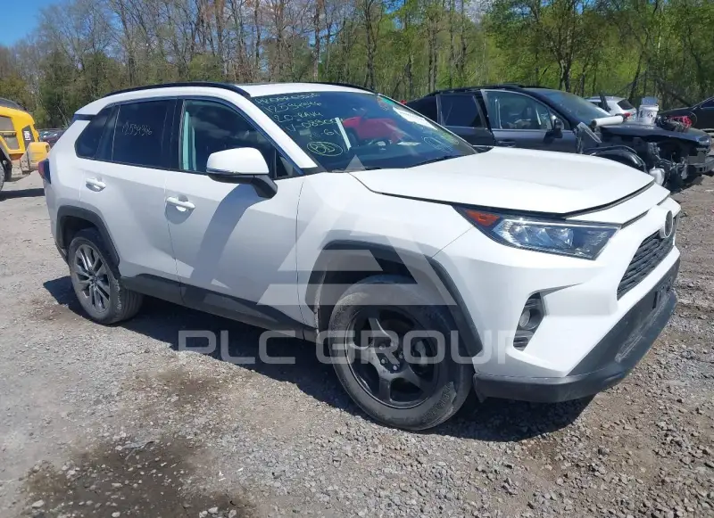 2020 Toyota RAV4 photo