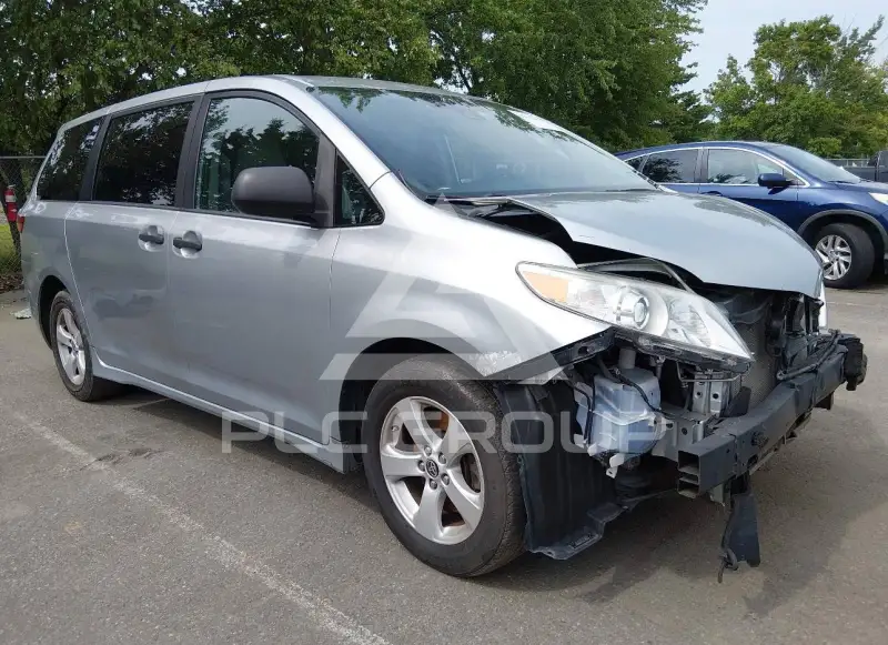 2020 Toyota SIENNA фото