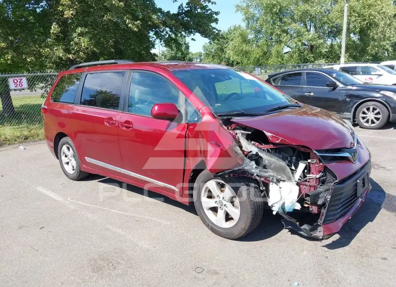 2020 Toyota SIENNA фото