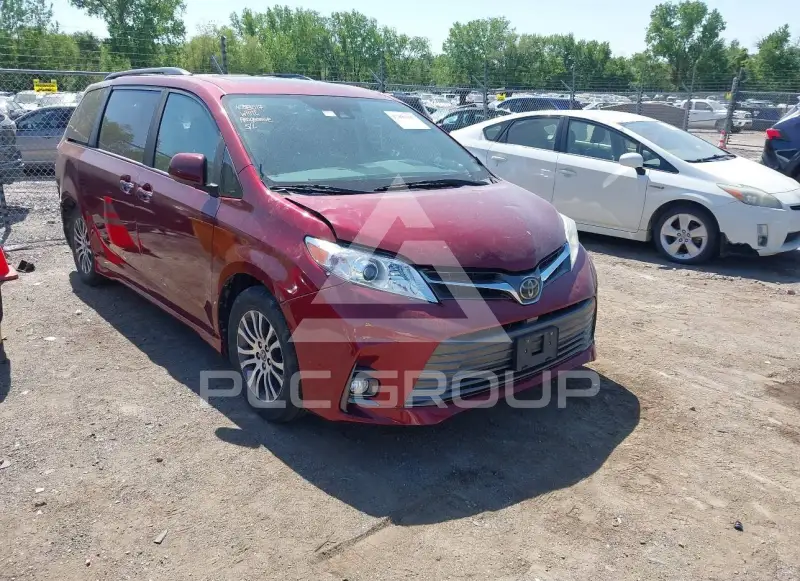 2020 Toyota SIENNA фото