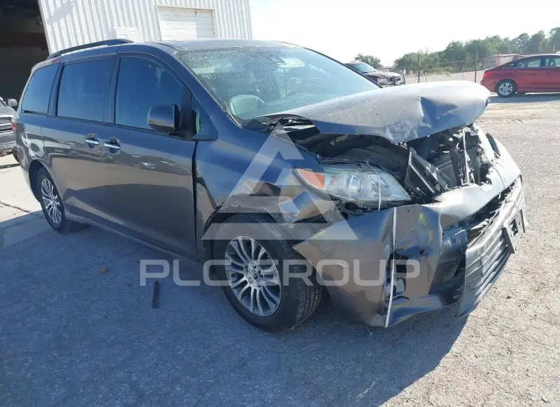 2020 Toyota SIENNA фото