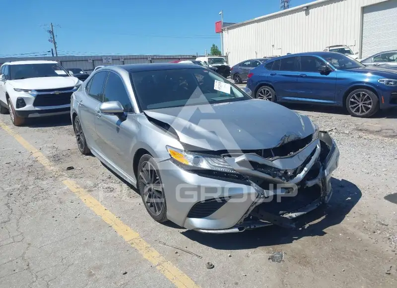2020 Toyota CAMRY фото