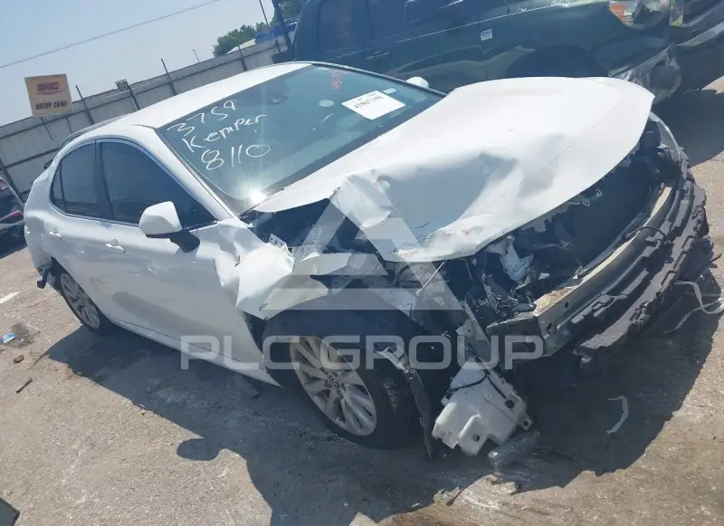 2020 Toyota CAMRY фото