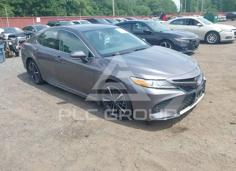 2020 Toyota CAMRY фото