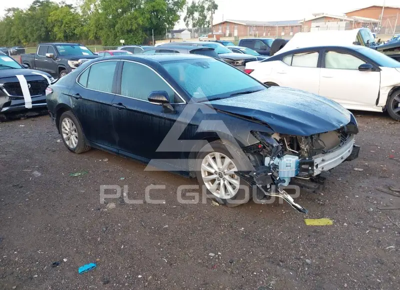 2020 Toyota CAMRY photo