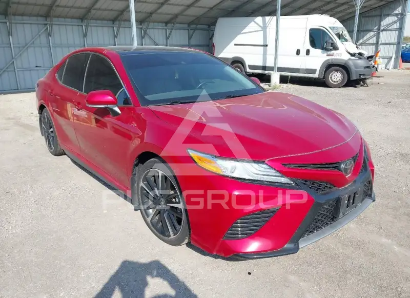 2020 Toyota CAMRY photo