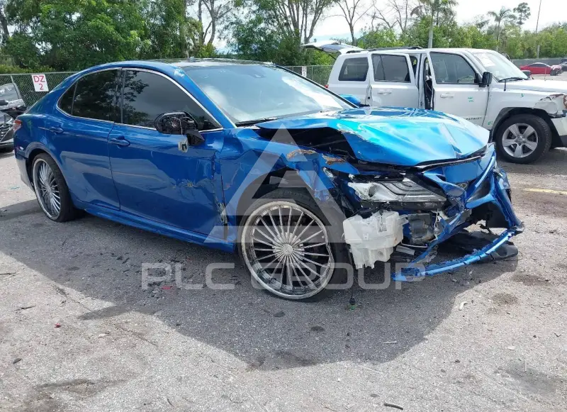 2020 Toyota CAMRY фото