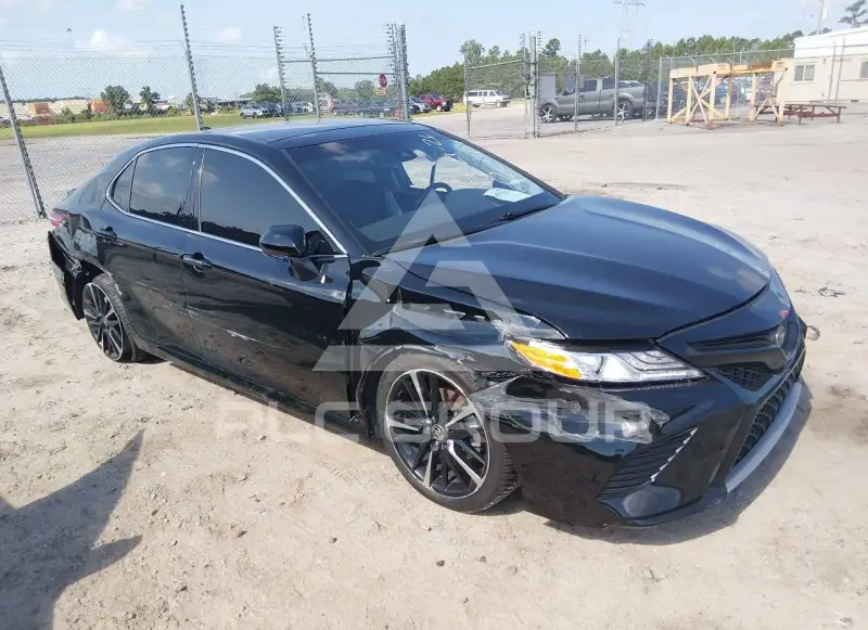 2020 Toyota CAMRY фото