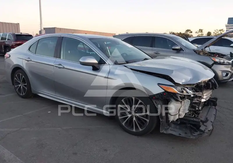 2020 Toyota CAMRY photo