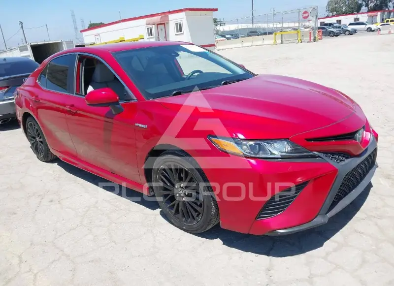 2020 Toyota CAMRY фото