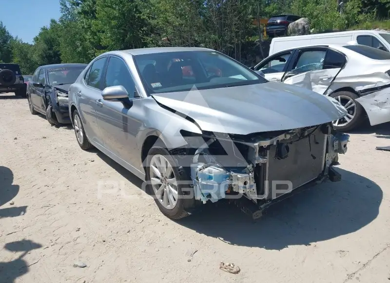 2020 Toyota CAMRY фото