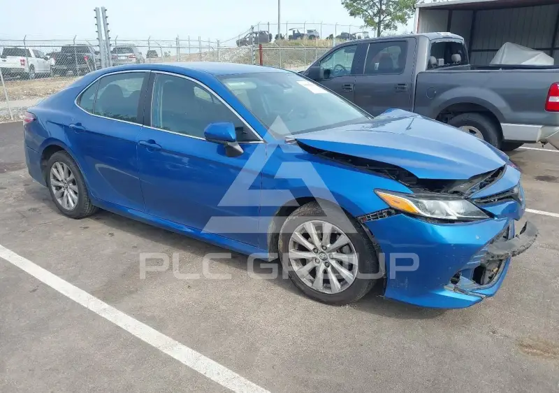 2020 Toyota CAMRY фото