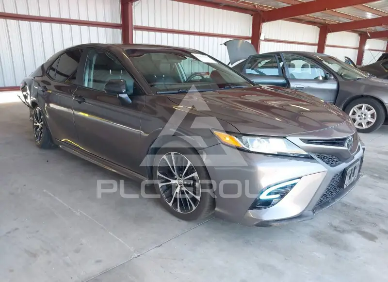 2020 Toyota CAMRY фото