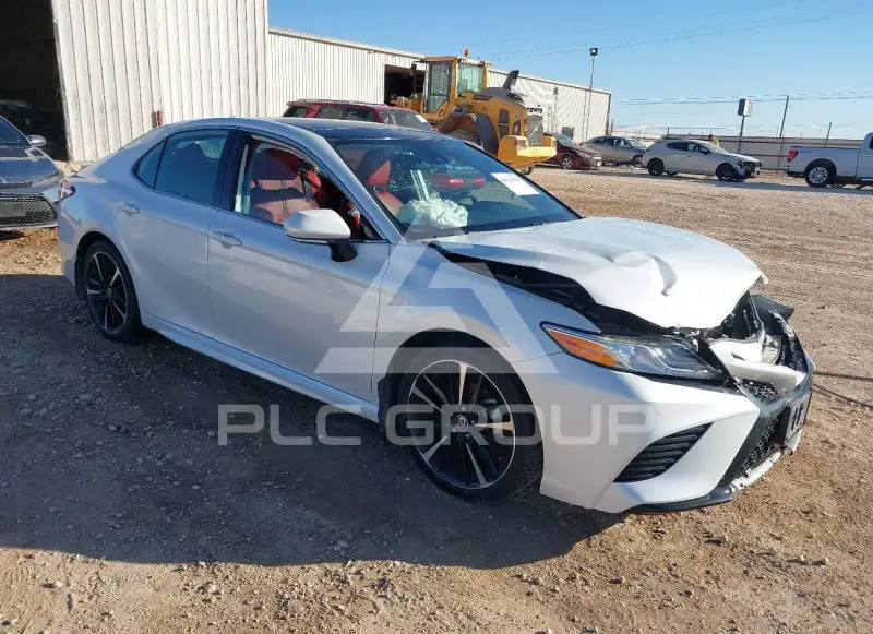 2020 Toyota CAMRY фото