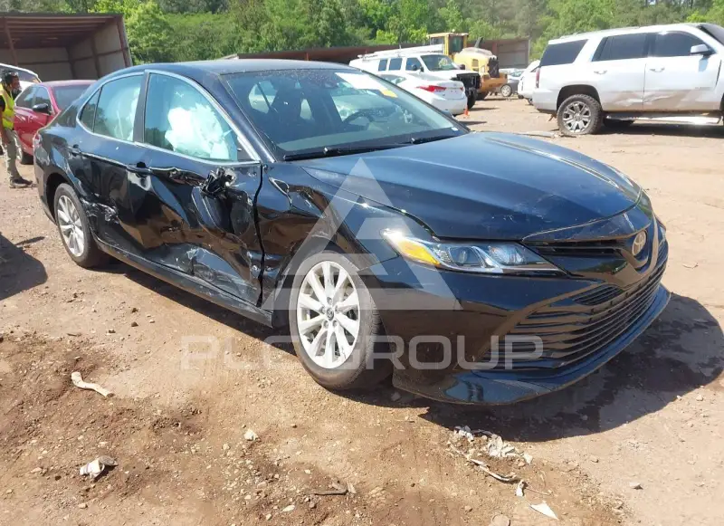 2020 Toyota CAMRY фото