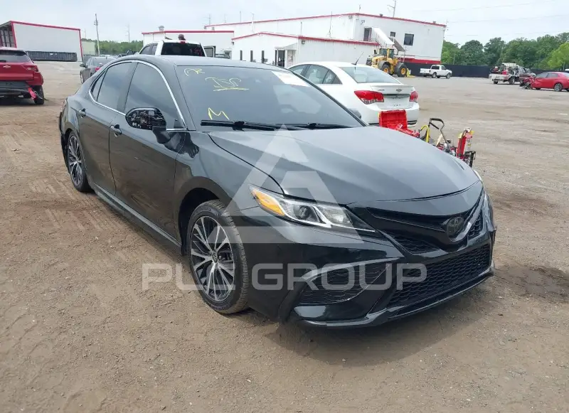 2020 Toyota CAMRY фото