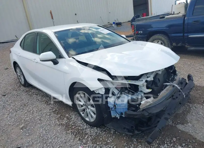 2020 Toyota CAMRY фото