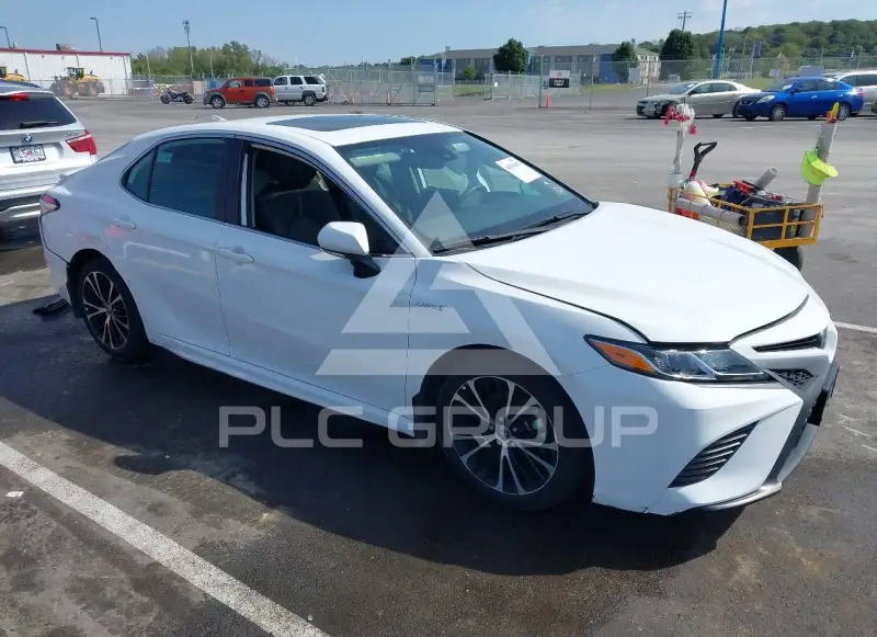 2020 Toyota CAMRY фото