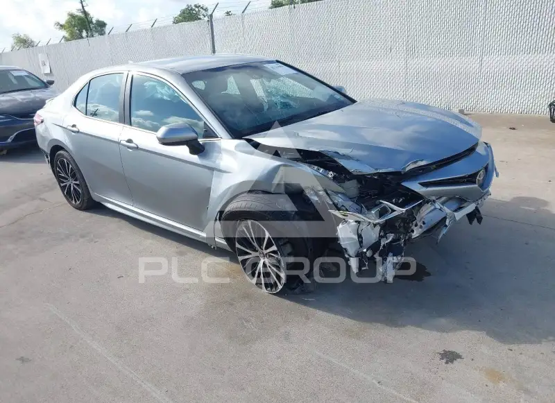 2020 Toyota CAMRY фото