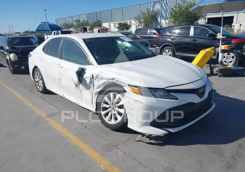 2020 Toyota CAMRY фото