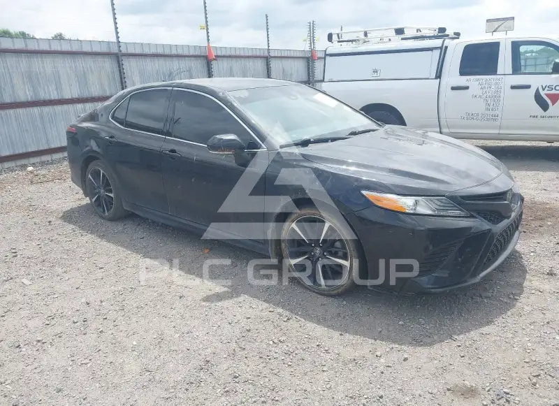 2020 Toyota CAMRY фото