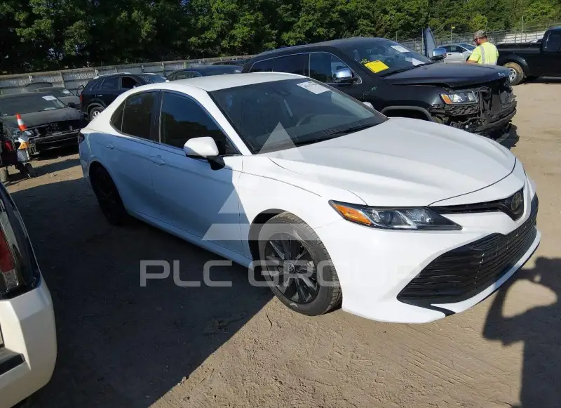 2020 Toyota CAMRY photo