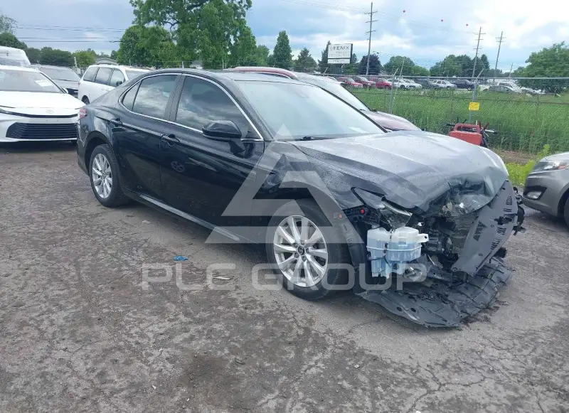 2020 Toyota CAMRY фото