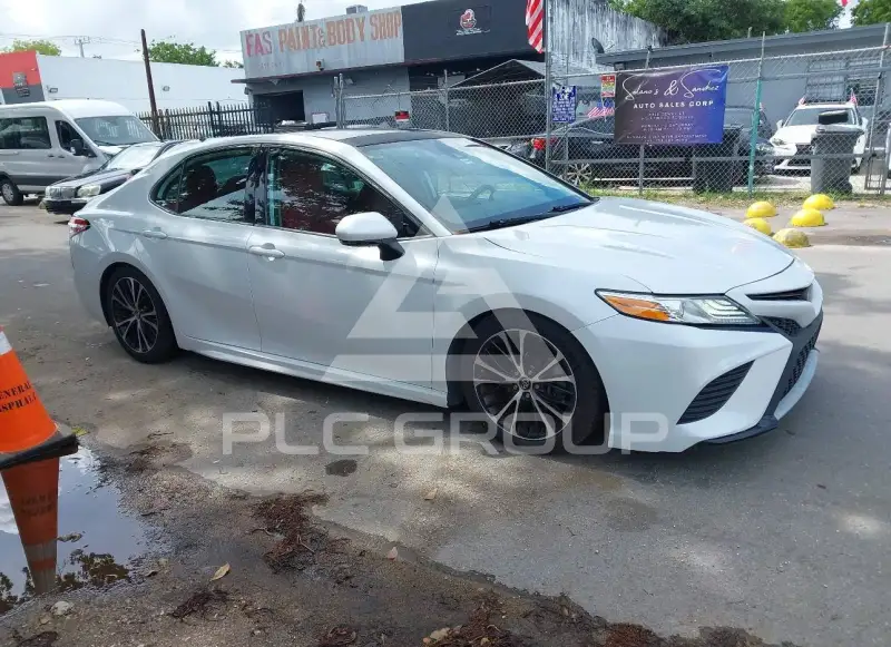 2020 Toyota CAMRY фото