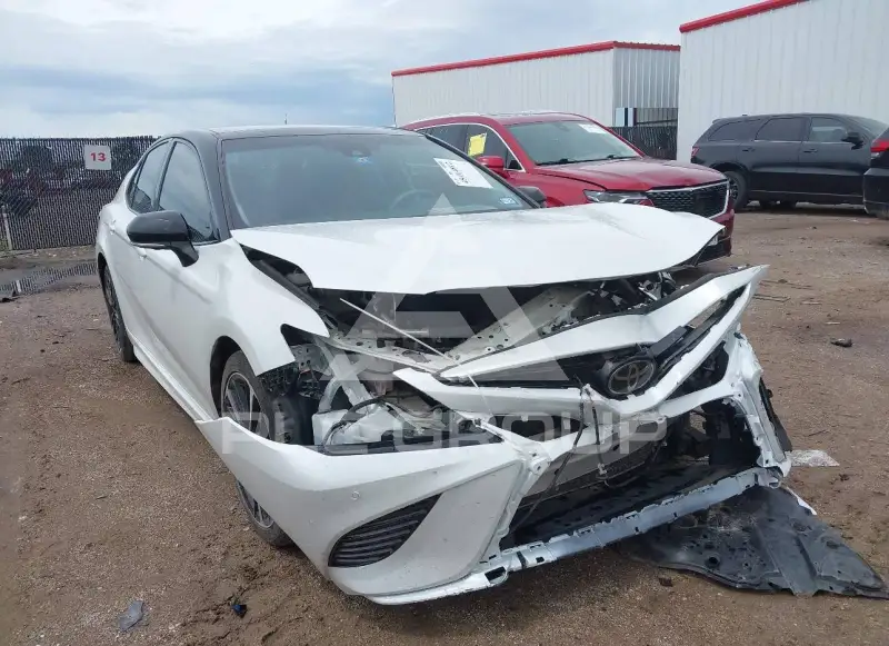 2020 Toyota CAMRY photo