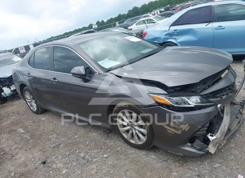2020 Toyota CAMRY фото