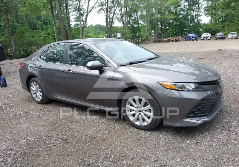 2020 Toyota CAMRY фото